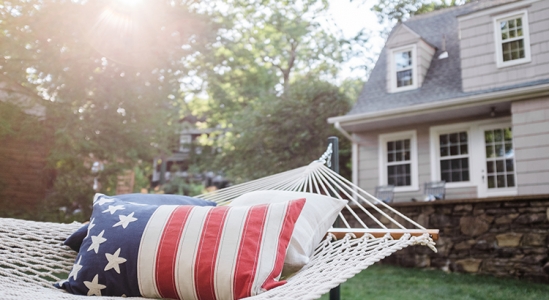 the-majority-of-americans-still-view-homeownership-as-the-american-dream-KCM-549x300